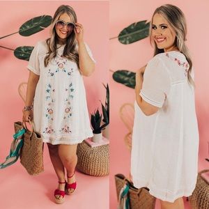 Umgee Meet Me In Paradise Shift Dress In White XL